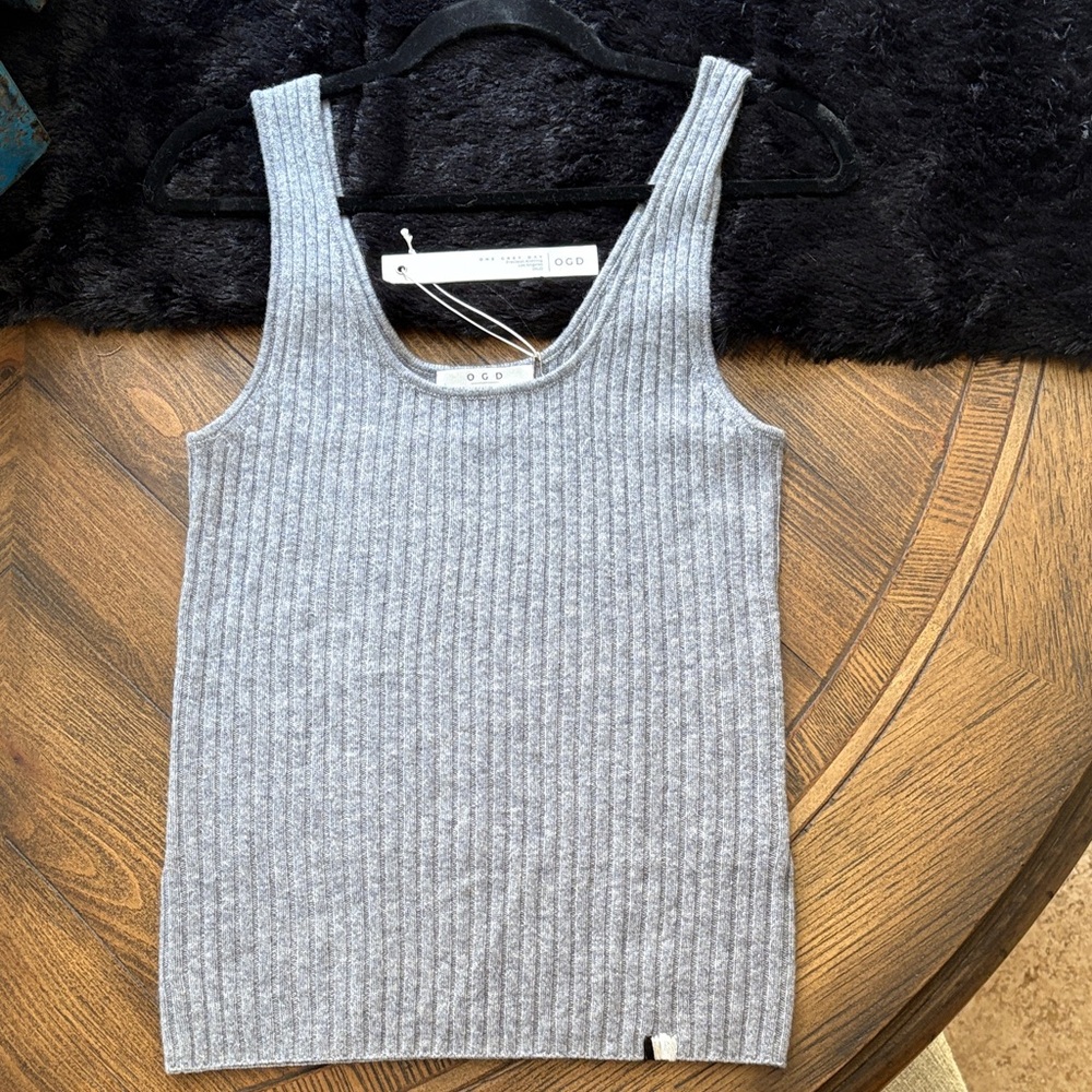 One Grey Day Cashmere Tank NWT Size M